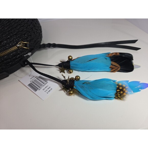 Eric Javits Canteen Style Black Woven Shoulder Bag w/Feather Details 9" Across - Picture 9 of 14